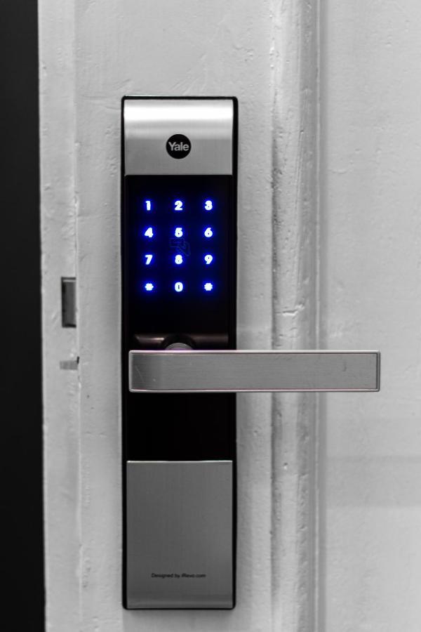 Tesla Design Apartments Zagreb Bagian luar foto